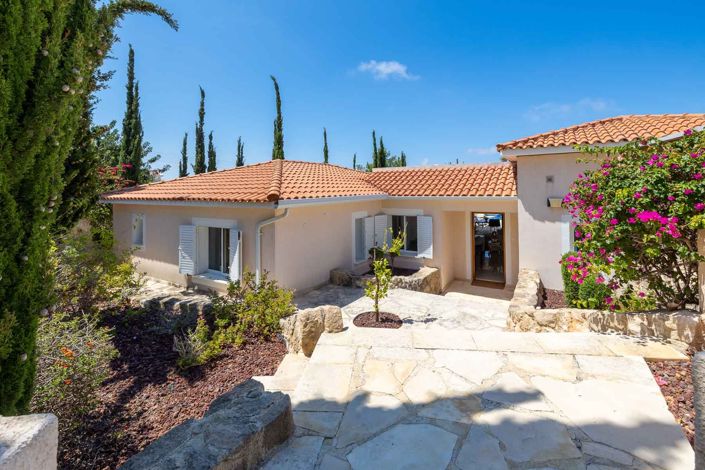 Image No.18-4 Bed Bungalow for sale