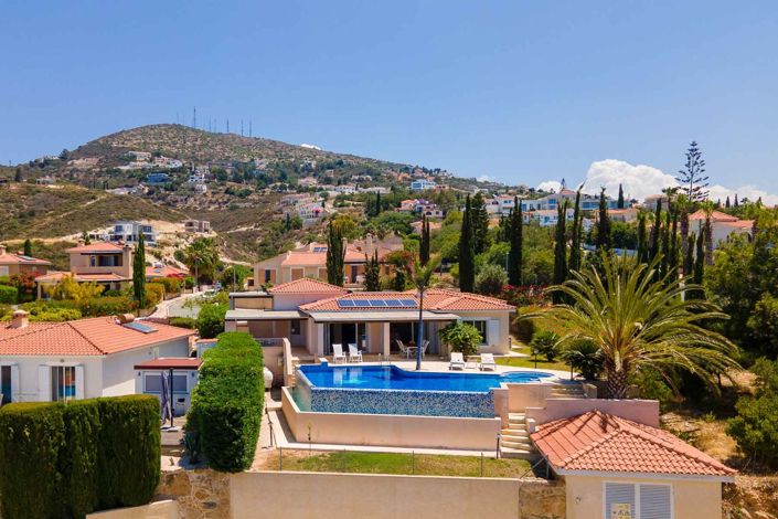 Image No.2-4 Bed Bungalow for sale