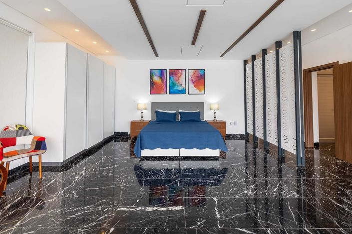 Image No.11-7 Bed Villa for sale