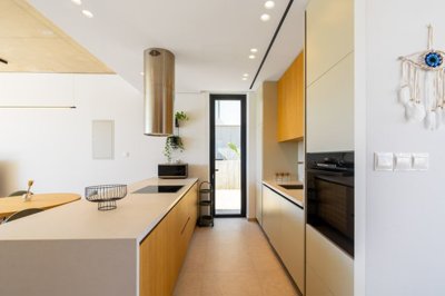 1417f331-960c-4ae9-83bf-1038b8da6377