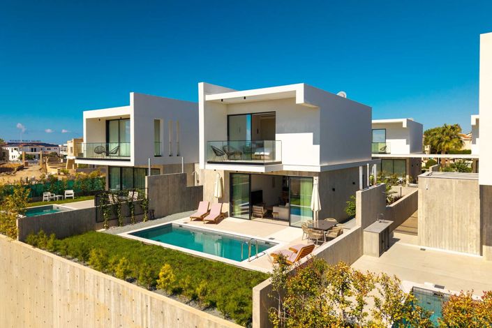 Image No.30-2 Bed House for sale