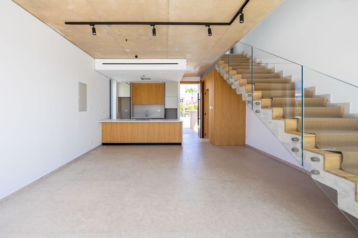 Image No.7-2 Bed House for sale