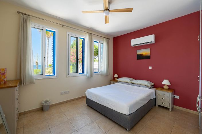 Image No.14-4 Bed House for sale