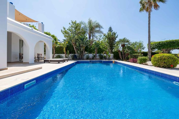 Image No.24-4 Bed House for sale