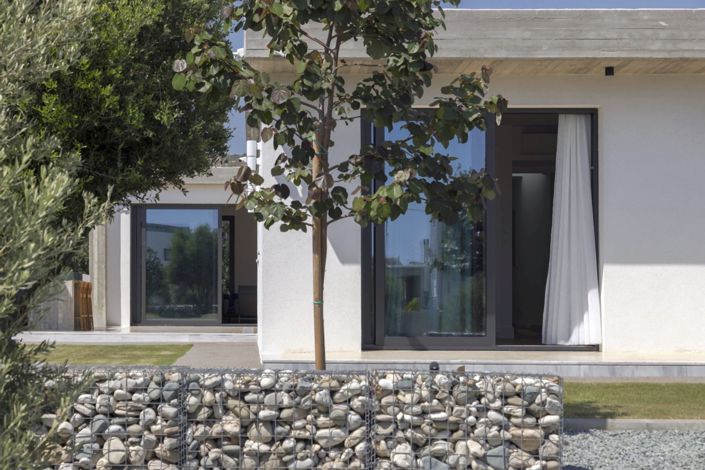 Image No.18-4 Bed House for sale