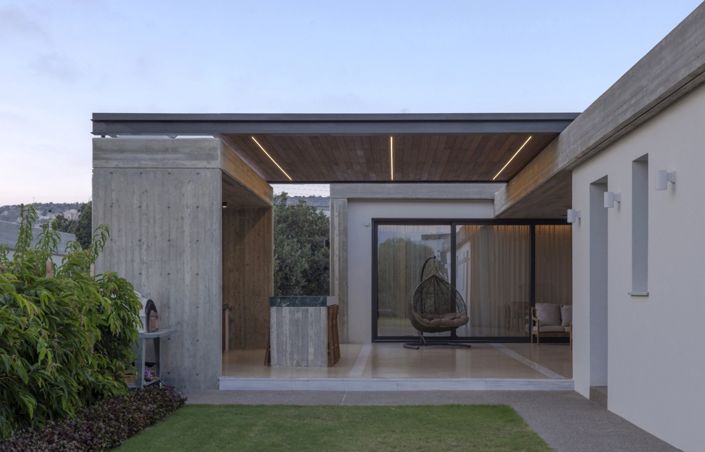 Image No.21-4 Bed House for sale