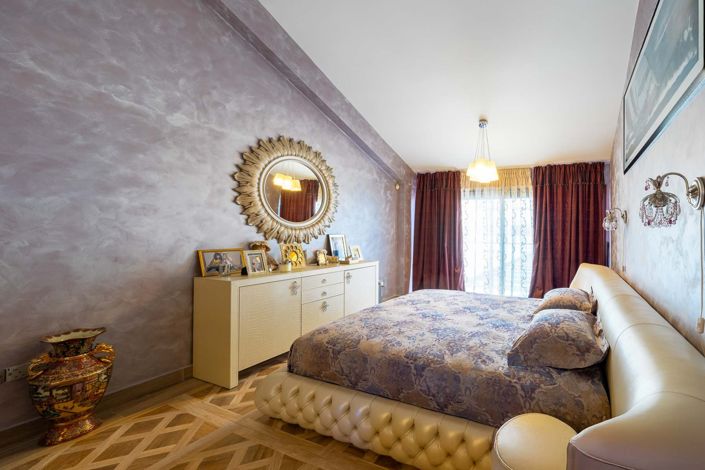 Image No.14-4 Bed House for sale