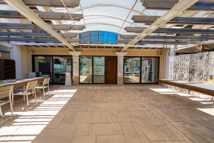 Image No.26-4 Bed House for sale