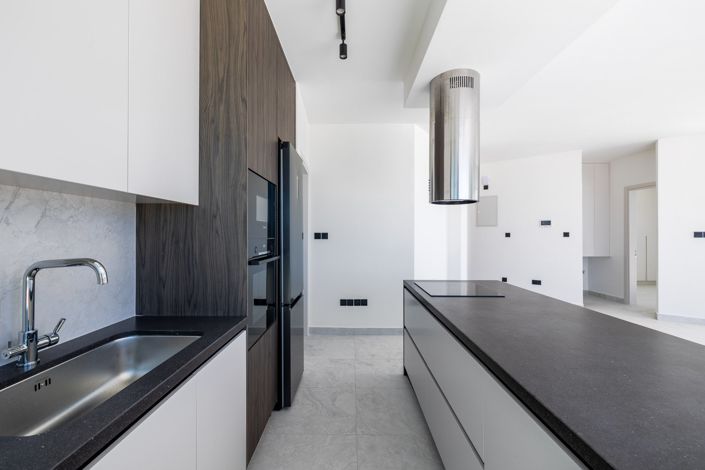 Image No.8-2 Bed Penthouse for sale