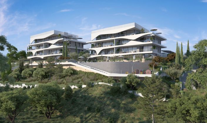 Image No.1-4 Bed Apartment for sale
