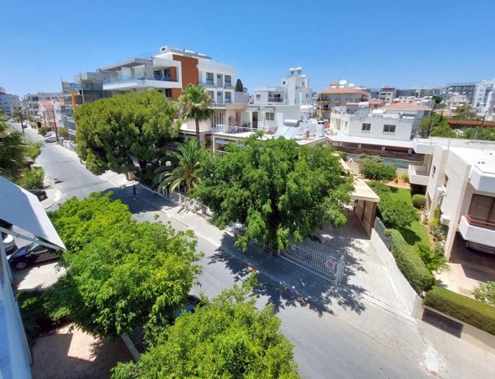 Image No.1-2 Bed Apartment for sale