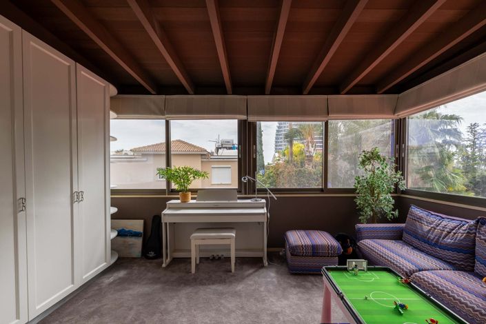 Image No.23-7 Bed Villa for sale