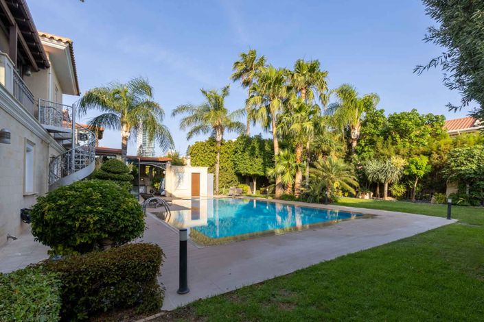 Image No.28-7 Bed Villa for sale