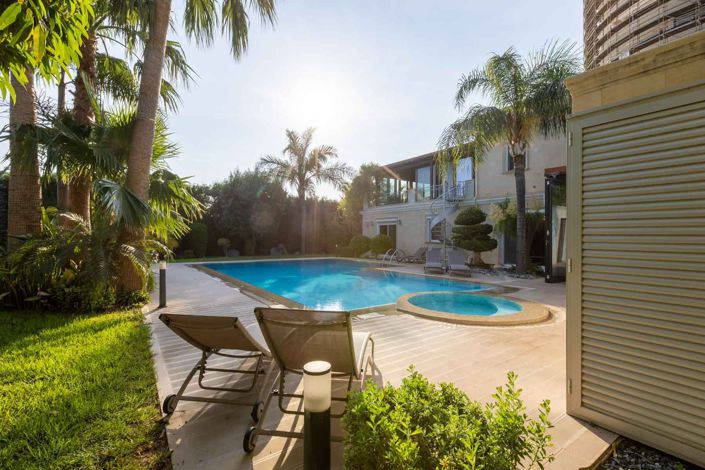 Image No.29-7 Bed Villa for sale