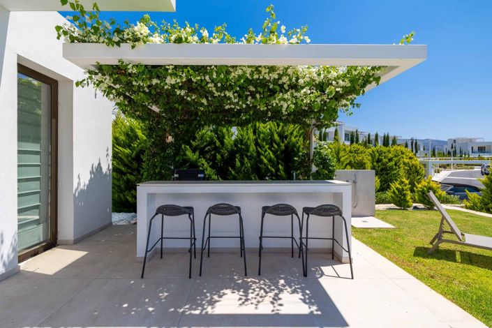 Image No.26-4 Bed House for sale