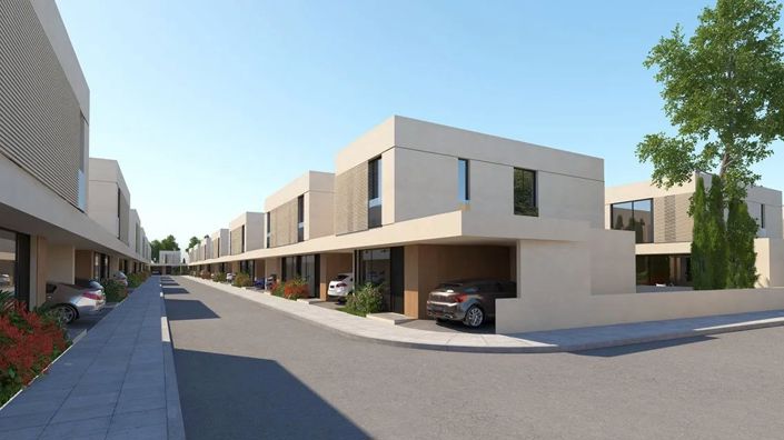 Image No.13-3 Bed House for sale