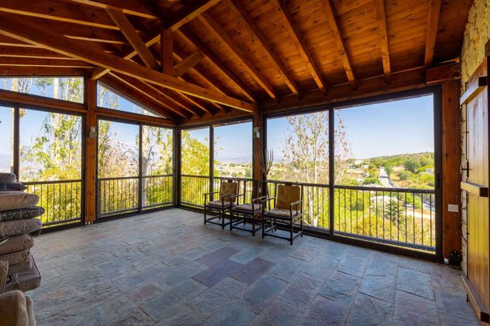 Image No.21-7 Bed House for sale