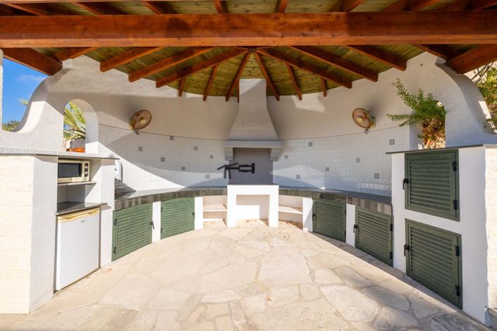 Image No.19-4 Bed House for sale