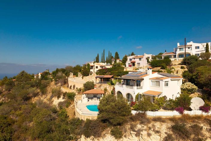 Image No.30-4 Bed House for sale