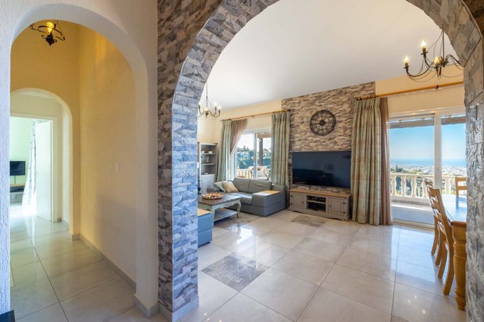 Image No.4-4 Bed House for sale