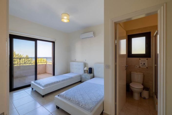 Image No.19-Maison de 4 chambres à vendre à Polis Chrysochous