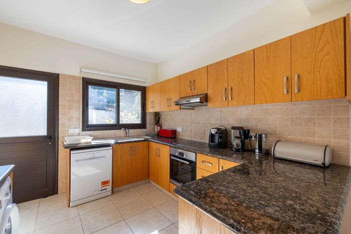 Image No.9-Maison de 4 chambres à vendre à Polis Chrysochous