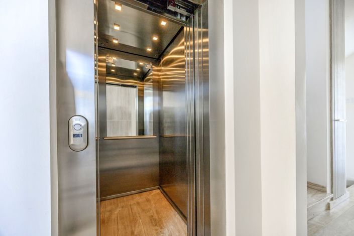 Image No.16-7 Bed House for sale