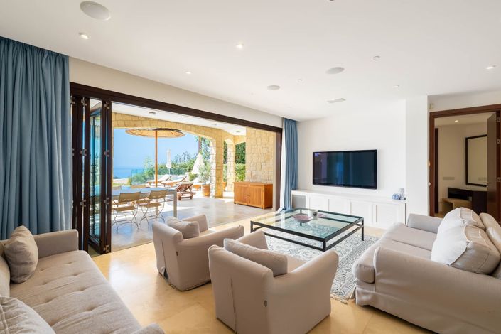 Image No.19-5 Bed House for sale