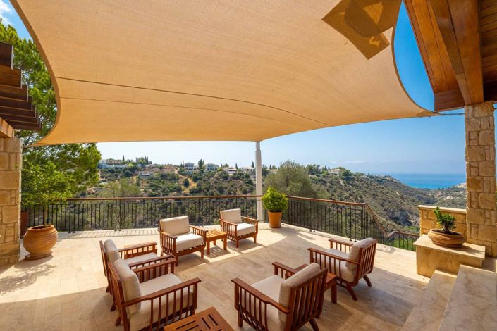 Image No.6-5 Bed House for sale