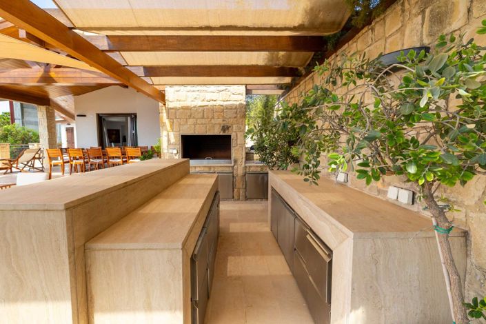 Image No.7-5 Bed House for sale