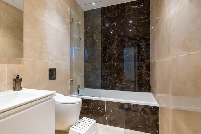 Image No.13-2 Bed Apartment for sale