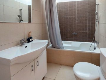 0e0102e0-90c1-4447-821b-7d03ba22db6a