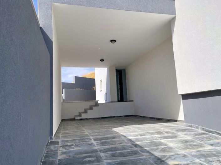 Image No.16-3 Bed House for sale