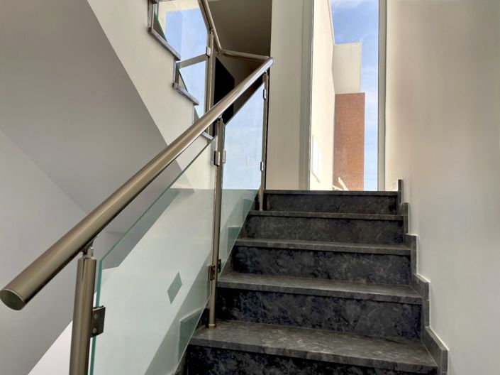 Image No.5-3 Bed House for sale