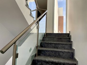 b732b65f-d42c-42fa-8d04-cacb40918728