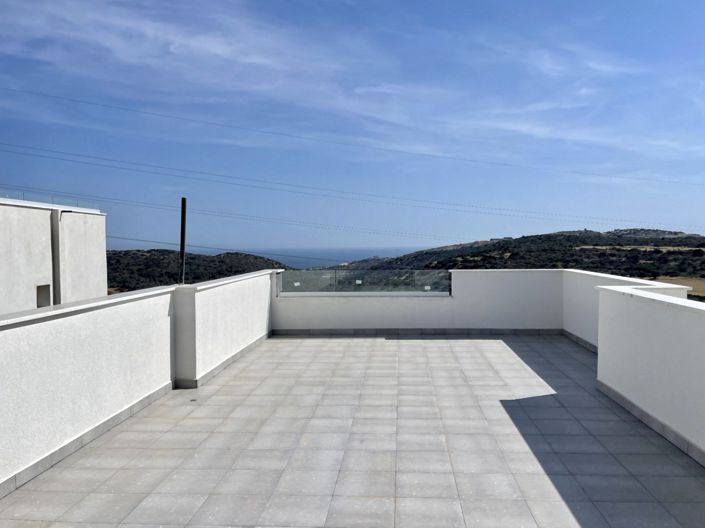 Image No.9-3 Bed House for sale