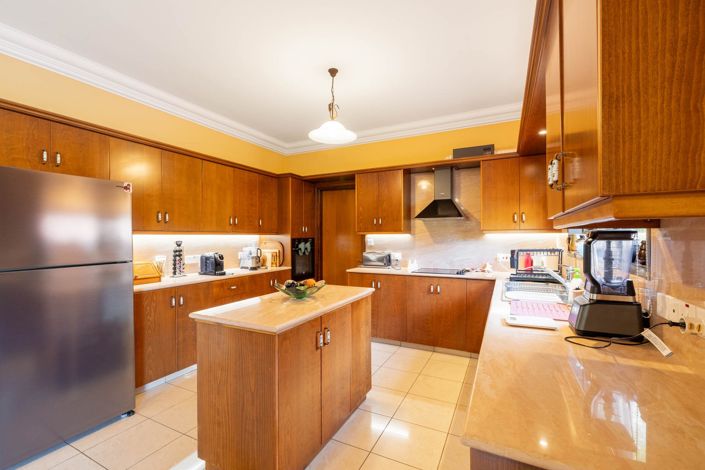 Image No.12-Maison de 4 chambres à vendre à Larnaca