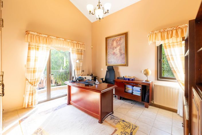 Image No.17-Maison de 4 chambres à vendre à Larnaca