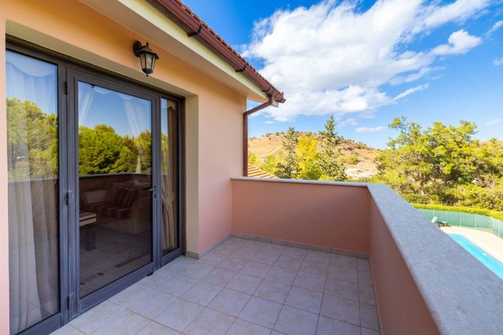 Image No.21-Maison de 4 chambres à vendre à Larnaca