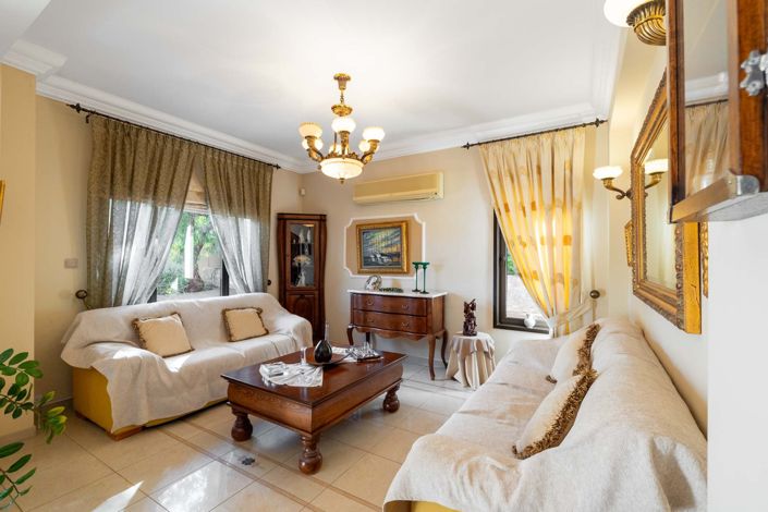 Image No.4-Maison de 4 chambres à vendre à Larnaca