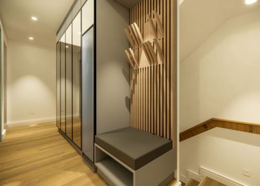 b7eb4bfb-8771-40dc-88ce-1b4c11063581