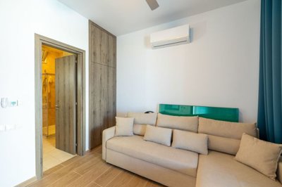 1271e25b-0b0f-4661-80d2-8fa2a0c2e403