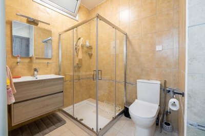 9afadf38-909f-4855-a306-bfbe3553283e