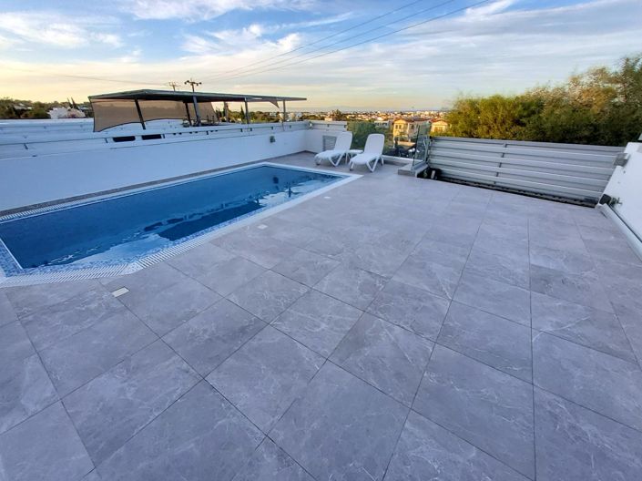 Image No.7-3 Bed House for sale