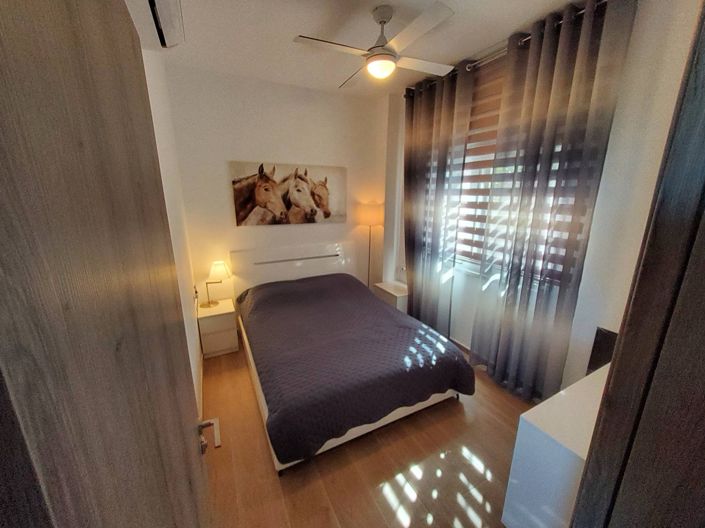 Image No.9-3 Bed House for sale