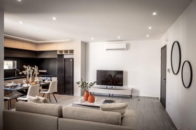 c80d327d-dd9e-4e45-b523-3e7be292377d