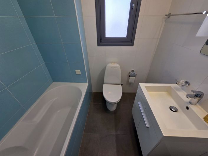 Image No.13-Appartement de 3 chambres à vendre à Mouttagiaka