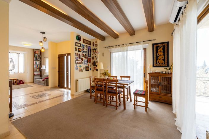 Image No.4-4 Bed House for sale