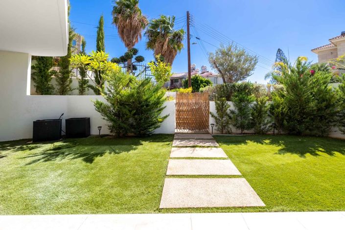 Image No.20-3 Bed Apartment for sale