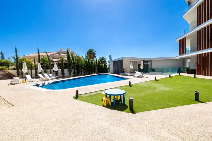 Image No.23-3 Bed Apartment for sale